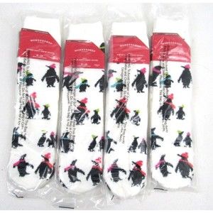 Wondershop 4-Pair Super Soft Christmas Penguins Men's Size 6-12 Crew Socks